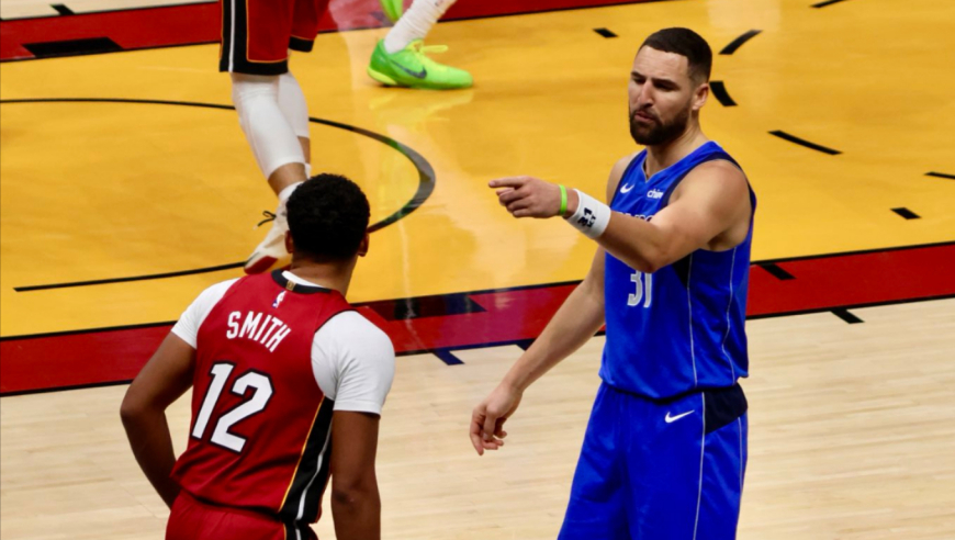 原声揭秘丨克莱被骂废物后爆粗怒喷 赛后名宿带着球员主动向他道歉