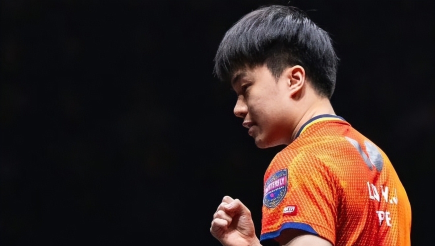 WTT冠军赛：前世界第一败北！男单8强全部诞生，国乒两大主力内战