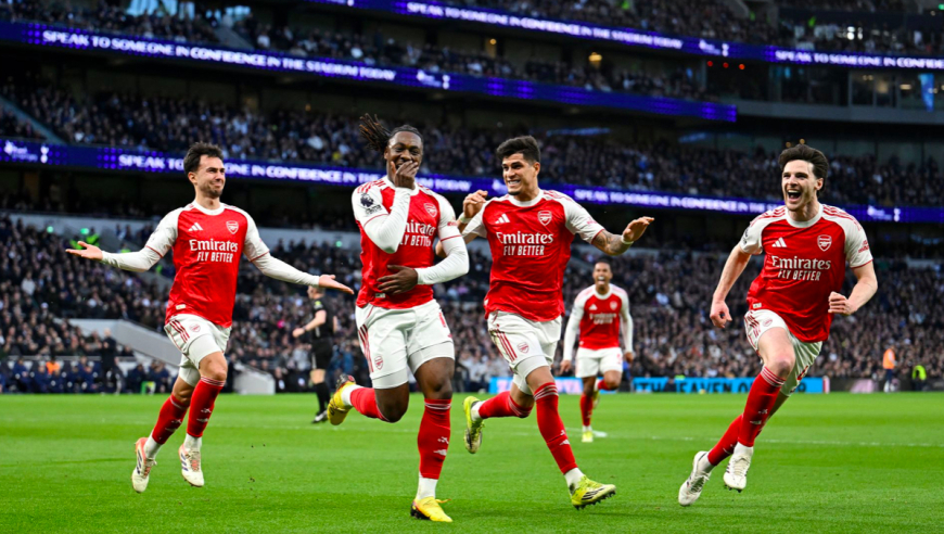 9轮不胜！英超：热刺1-4阿森纳连续两个赛季被双杀  埃泽约克雷斯各进两球