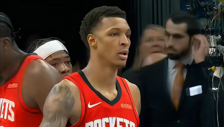 你硬我更硬！小贾巴里史密斯先完成封盖又打成2+1助火箭起势