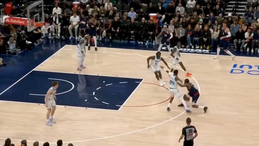 哈登带队双杀黄蜂 回顾快船对阵黄蜂最后一刻