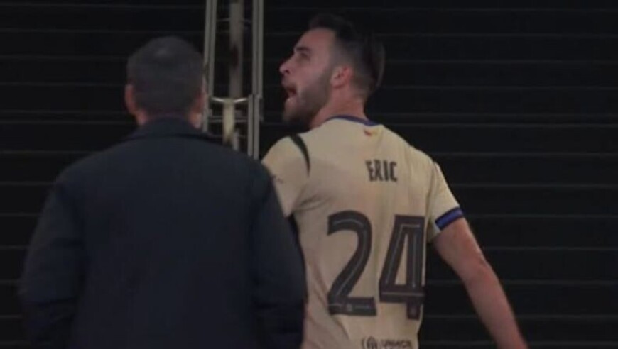 输球战犯！埃里克&middot;加西亚送乌龙+染红，巴萨0-4遭遇惨败