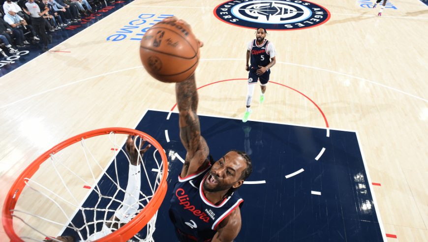 数据帝：45+5+5+2！小卡成近31年首人 哈登创造一项队史纪录