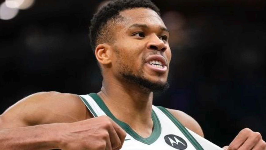 字母爆砍37+8+7集锦 飞身血帽+强力补扣后高喊这是我的马