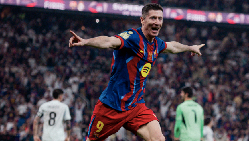 3-2！4分钟对轰3球 11.2亿豪门笑傲国家德比卫冕 10连胜冲四冠王