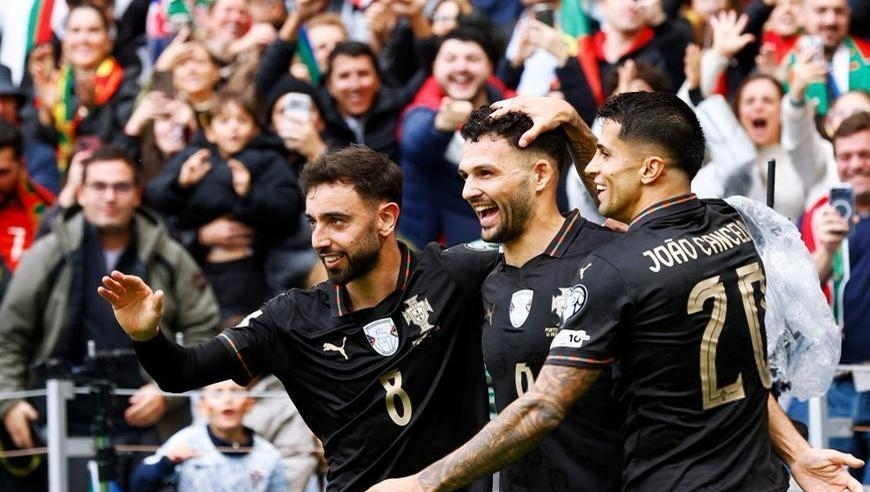 C罗停赛双核帽子戏法，葡萄牙9-1血洗亚美尼亚，挺进美加墨世界杯