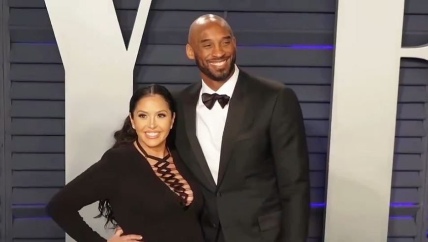 科比到底有多爱瓦妮莎？小小的细节里全是爱意