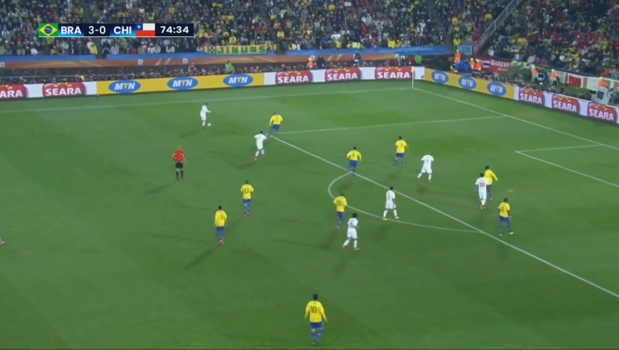 体坛记忆｜2010世界杯【巴西vs智利】，邓加的巴西只是遇到了最好的郁金香