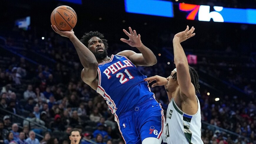 【集锦】雄鹿122-139费城76人 乔治恩比德马克西三人合砍83分主场大胜雄鹿