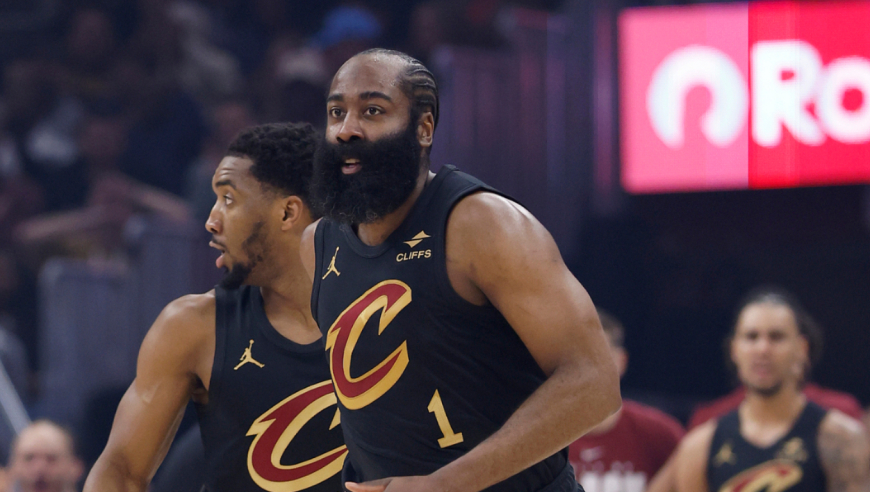 指挥官！哈登三节轰16+9+5打爆篮网 多次助攻队友暴扣点燃全场