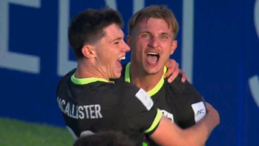 极限逆转！澳大利亚反超国足获小组头名，伤停补时连进两球将战韩国！