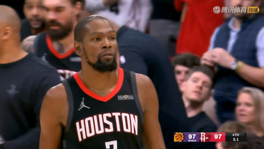 太阳火箭最后30秒！布克两度错失绝杀 杜兰特挥舞镰刀三分准绝杀
