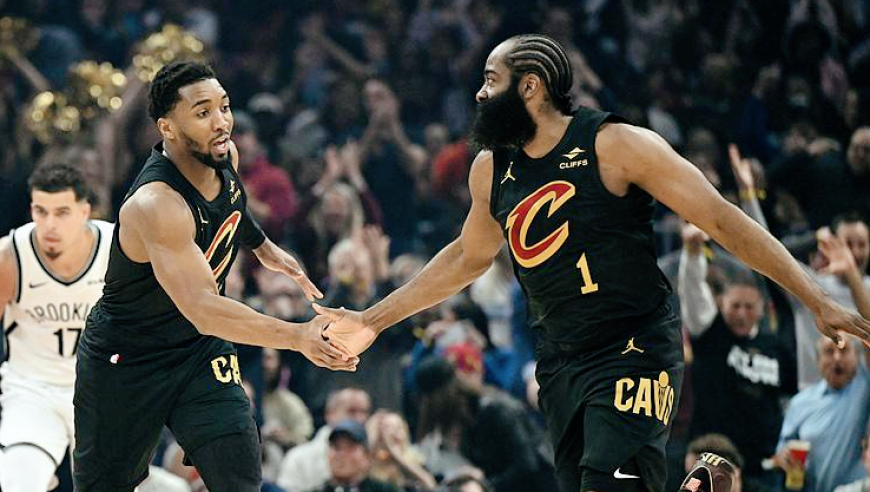 骑士得到哈登赚翻了！阿伦数据翻倍+米切尔减负，东决门票稳了