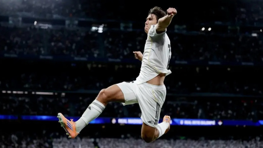 皇马新星封神夜！贡萨洛-加西亚伯纳乌戴帽：头顶脚踢+脚后跟神仙球