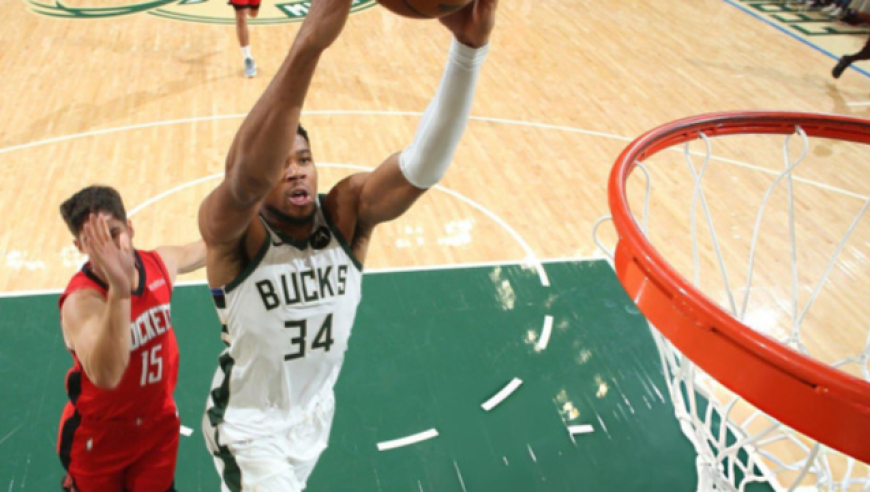 字母哥空砍37+8难敌火箭！末节12分仍遭逆转 关键四罚中一成罪人