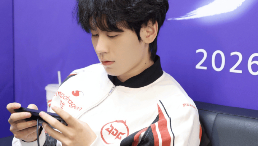 卡位赛战胜情久挺进S组，无畏时隔1064天以游走位重回S组