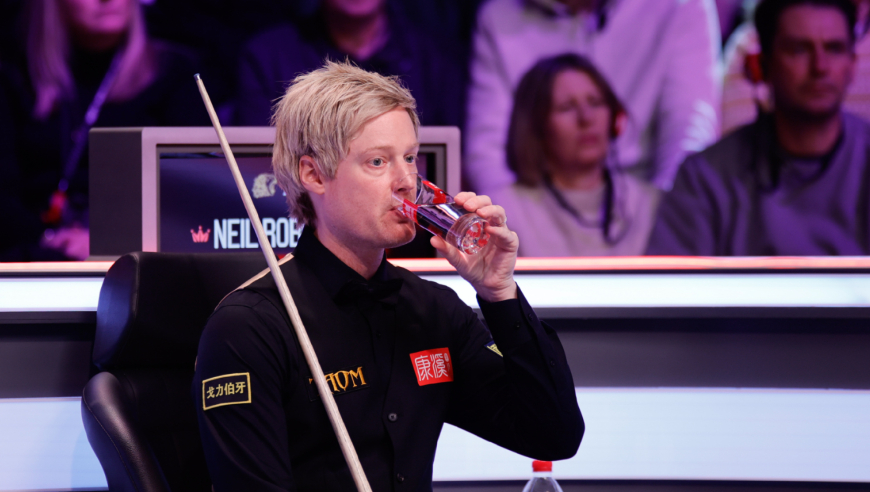 秀麻了 特鲁姆普vs罗伯逊争黑大战回放 罗伯逊不可思议翻进黑球绝杀