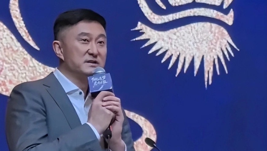 40分耻辱！广东深夜开紧急会议，杜锋发飙甩锅，陈老板动真格了