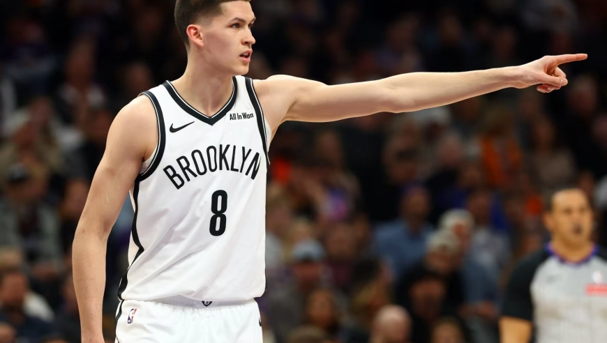 向篮网要1.5亿！结果仅签600万，现在还被买断了，高估自己的下场