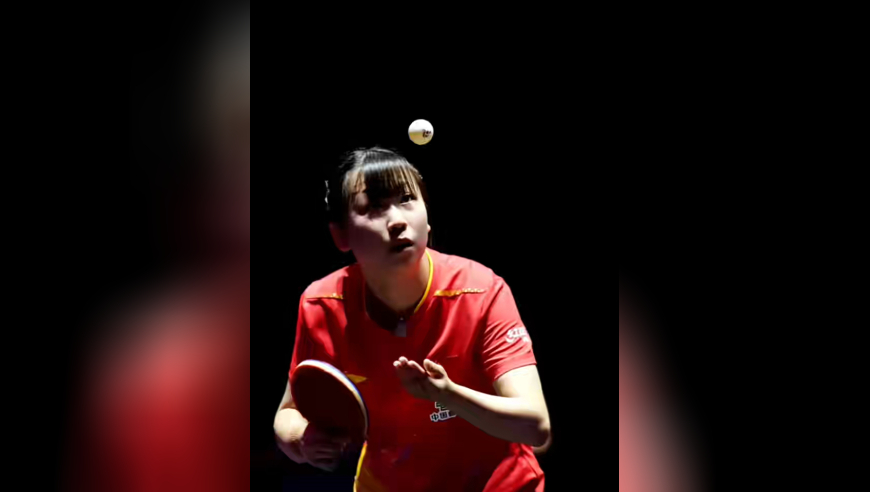 抗日英雄纵歌曼泣不成声！吃红黄牌上演让二追三，击败日本和裁判