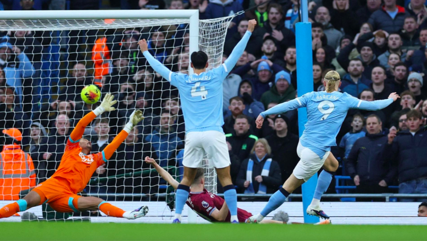 3-0！神锋2射1传 11.9亿豪门气势如虹7连胜 时隔16轮再度登顶