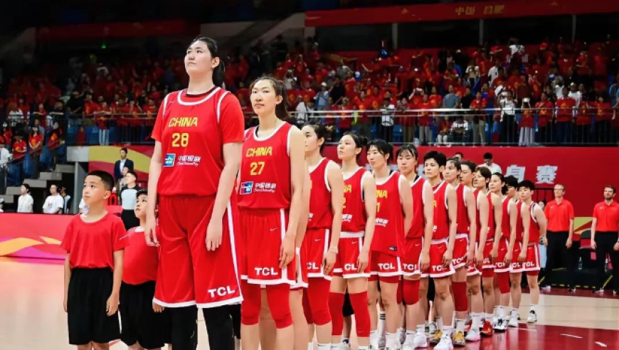 女篮12人名单出炉在即！宫鲁鸣狠心裁掉4人，1新星或顶替李梦成奇兵