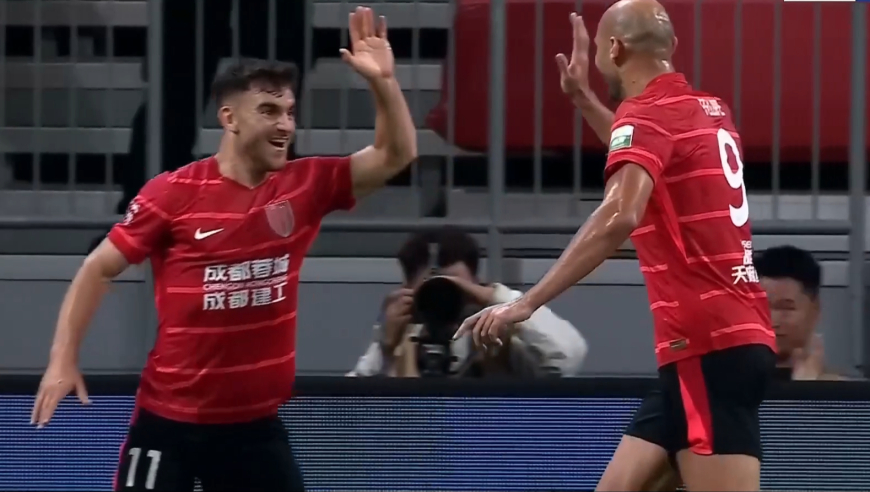 成都3-1海港半场集锦：古尔芬克尔传射+造点 费利佩双响