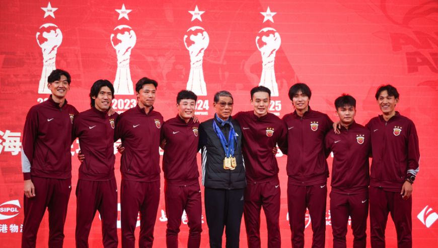 徐根宝邀基地家属共迎 2026 年元旦，和崇明五虎大弟子相约&ldquo;初三再见&rdquo;