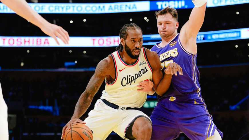 狂轰41分，爆砍55分！明明可以15连败，非要拼命反抗，你真该被交易了