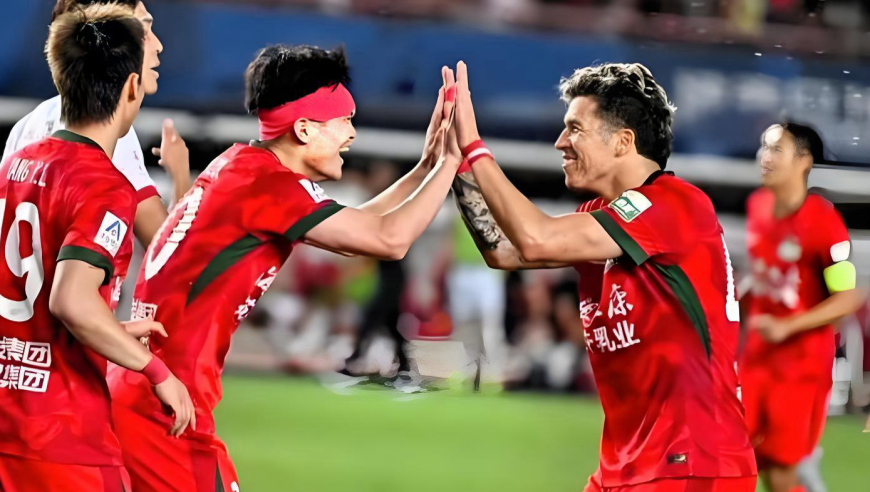 体坛记忆｜中超史诗对决，金元盛世最具代表性一战，如今回望满是唏嘘