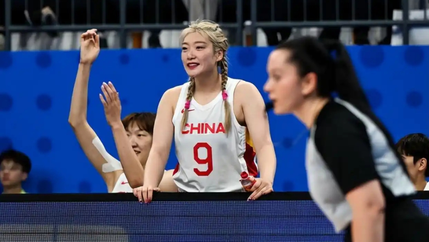 又一人才不入宫鲁鸣法眼，NCAA单场砍27+9，或是因染发纹身被拒用