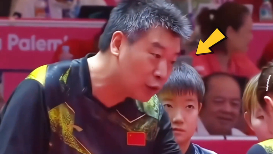 国乒公认的可爱爷孙，孙颖莎和李隼的欢乐时光，简直不要太搞笑