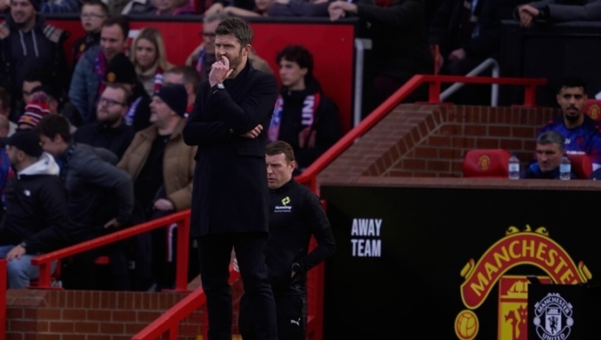 卡里克豪取主场5连胜！曼联队史第2人，通过最大考验，对手主帅点赞