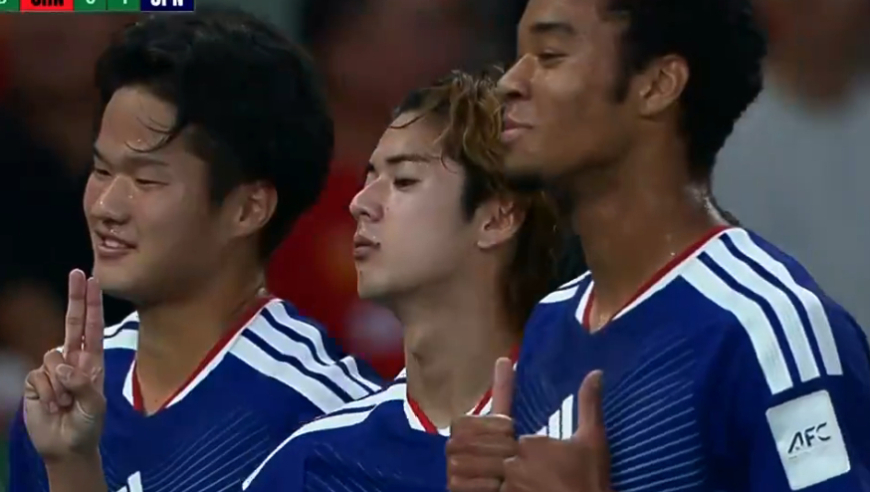 真踢不过！U23国足惨败日本，安东尼奥战术完全被破，李昊无能为力