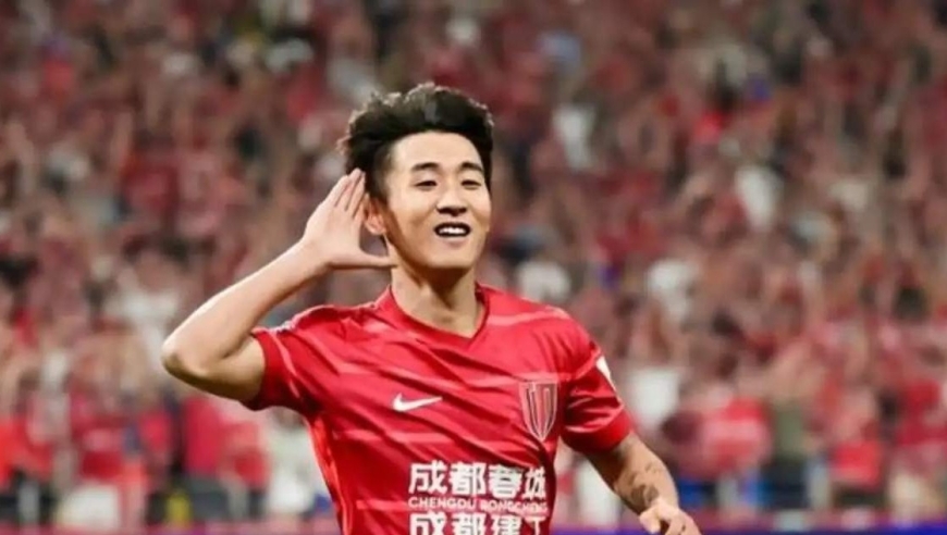 移民海外？曝现役国脚豪购葡萄牙房产，妻儿已经定居