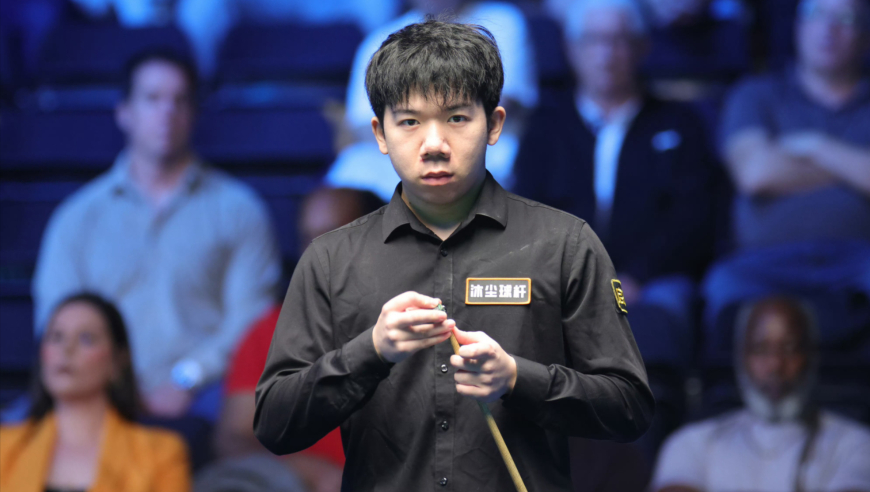 一杆炸裂低杆长台入局 雷佩凡轰出单杆116分 全场沸腾了