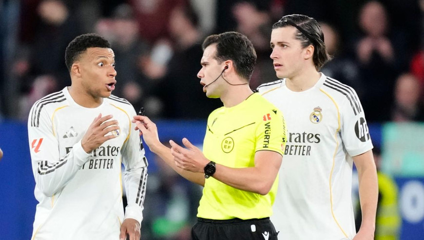 皇马遭绝杀！奥萨苏纳反越位小角度爆射，看呆姆巴佩一众球星