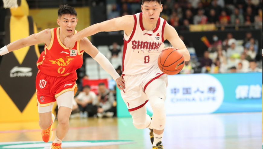 拿600万顶薪！砍1分4犯表现灾难，名记：郭士强不带他无可厚非