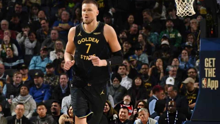 波津迎勇士首秀！替补17分钟12分1板1助1帽 末节7分掀进攻高潮