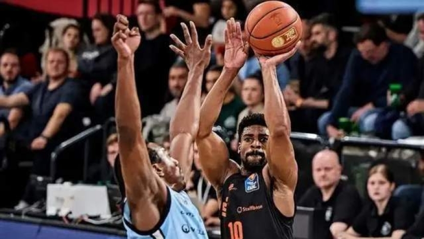 CCTV5直播！北京VS山东万众瞩目，超级外援上演首秀，许利民拒绝爆冷