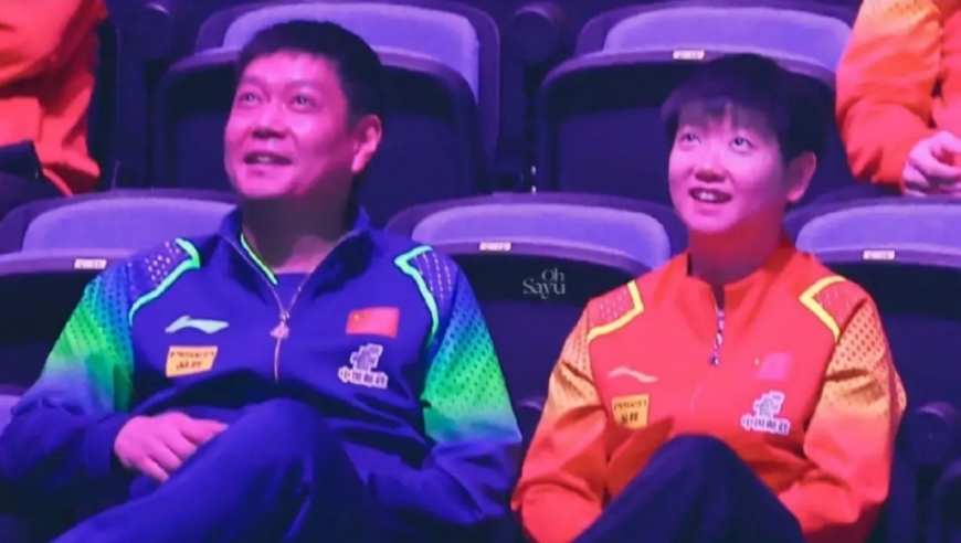 体坛记忆｜邱贻可才是国乒最好命的人吧！上啃师傅肖指导、中啃师弟大头、下啃徒弟莎莎