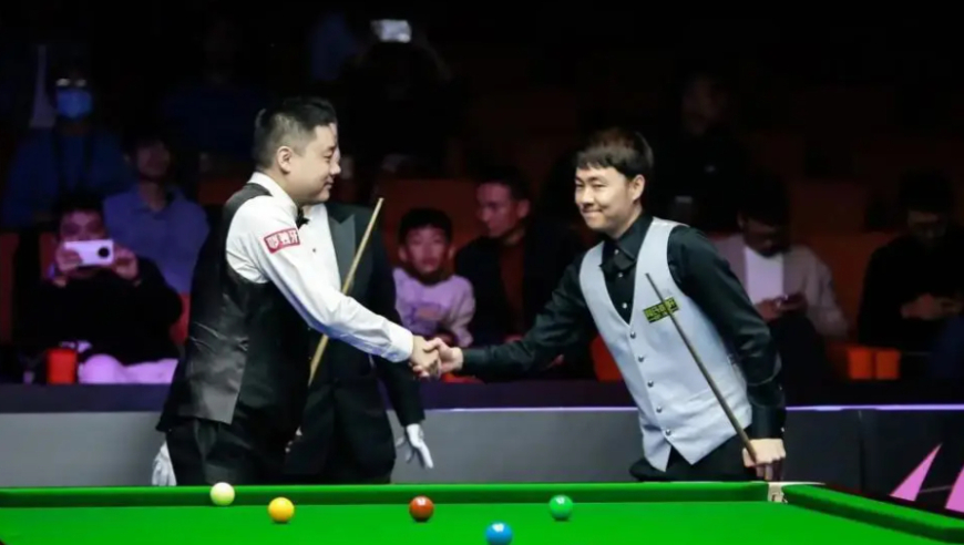 英锦赛第3日过往交手：丁俊晖4-2徐思 赵心童1-0龙泽煌 张安达0-3加里