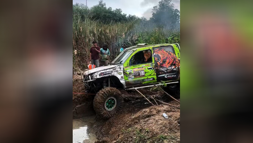 泰国越野赛，河道赛段，大力出奇迹