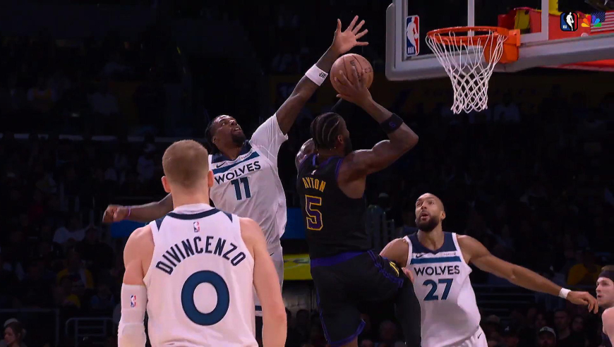 11日NBA官方十佳球：里夫斯背传助飞艾顿 杰伦格林晃倒+手指太嘲讽